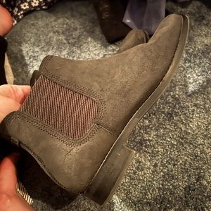Toms boots